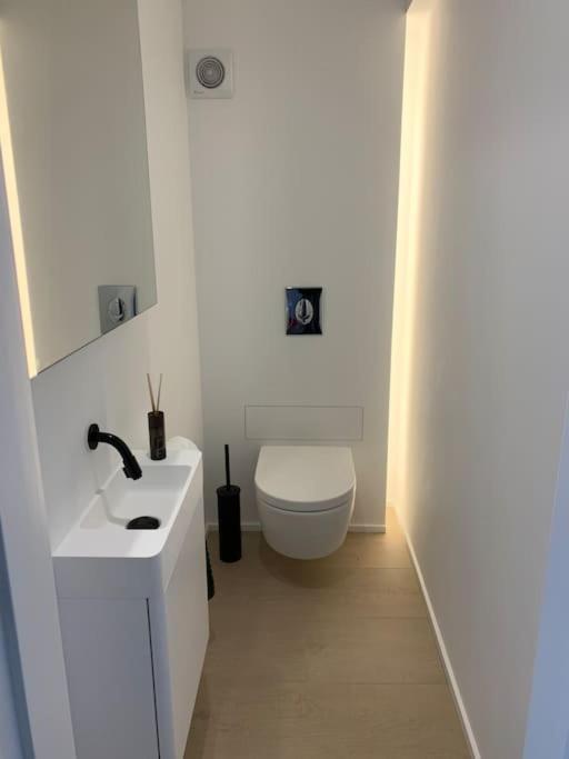Beautiful Penthouse At 5Min Of Albert Place นอคเคอ-เฮสท์ ภายนอก รูปภาพ